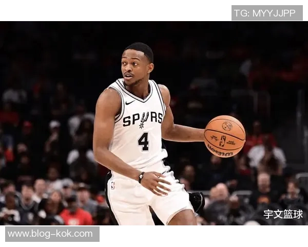 福克斯复出表现平平13投仅4中三分球命中率低迷球队需寻找新突破口