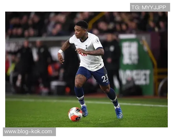 罗马诺透露荷兰边锋贝尔温冬窗或转会欧洲球队关注他 罗马诺透露荷兰边锋贝尔温冬窗或转会欧洲球队关注他